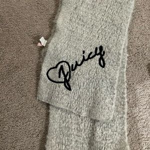 Juicy Scarf